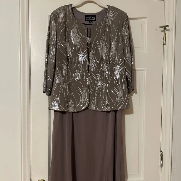 Alex Evenings | Dresses | Alex Evenings Midi Dress With Sequined Top And Jacket Size 8 In Pewter Frost | Poshmark Alex Evenings | Dresses | Alex Evenings Midi Dress With Sequined Top And Jacket Size 8 In Pewter Frost | Poshmark